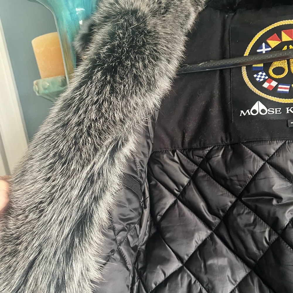 Moose knuckles, real fur hood and trim - Picture 4 of 8